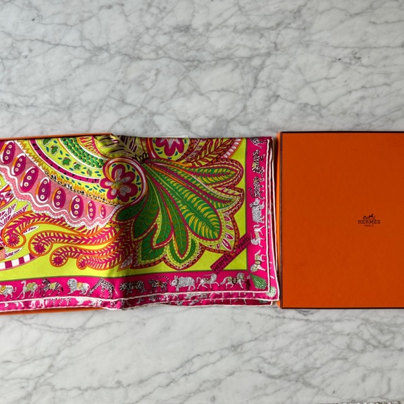 Hermes Scarf - Picture 2 of 12